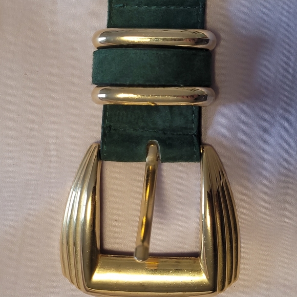 Express belt vintage 70's green suede gold tone buckle Size Medium - Picture 6 of 10